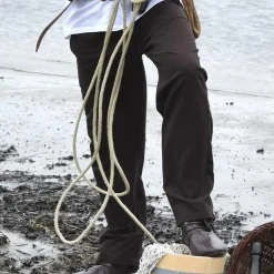 Broek Francesco, Bruin