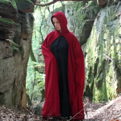 Leonardo Carbone Fluwelen Mantel Ilja, Rood 11 Leonardo Carbone Fluwelen Mantel Ilja, Rood -Mode Winkel fluwelen mantel ilja rood 3