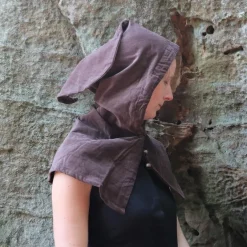 Leonardo Carbone Kaproen Met Kraag, Bruin