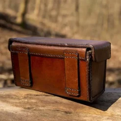 Epic Armoury Rechthoekige Leren Tas, Bruin -Mode Winkel rechthoekige leren tas bruin 2