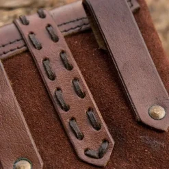 Epic Armoury Vierkante Buidel Raymond, Bruin -Mode Winkel vierkante buidel raymond bruin 2