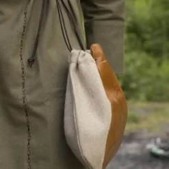 Epic Armoury Wol-leren Buidel, Beige-bruin -Mode Winkel wol leren buidel beige bruin 2